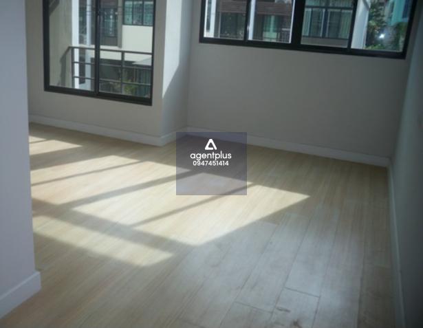 ขาย ทาวน์เฮ้าส์ โครงการ ซิกเนเจอร์ เพชรเกษม