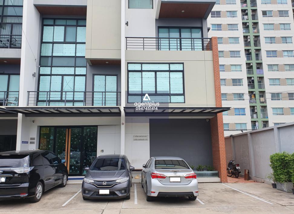 โฮมออฟฟิศ 4 ชั้น หลังใหญ่ ทำเลดีซอยนวมินทร์ 36 ดีไซน์ Modern เหมาะสำหรับสำนักงาน, Showroom, หรือเป็นบ้านพักอาศัยพร้อมออฟฟิศในตัว แยกพื้นที่ส่วนตัวและพื้นที่ทำงานออกจากกันอย่างชัดเจน