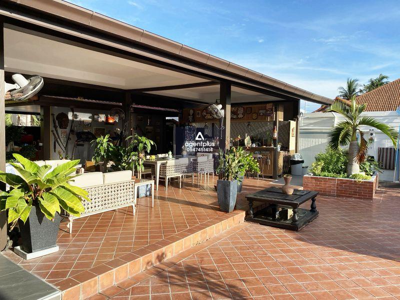 *พูลวิลล่ารีโนเวทใหม่ สวยพร้อมอยู่ พร้อมสวนและดีไซน์ทันสมัย ห้วยใหญ่ พัทยา