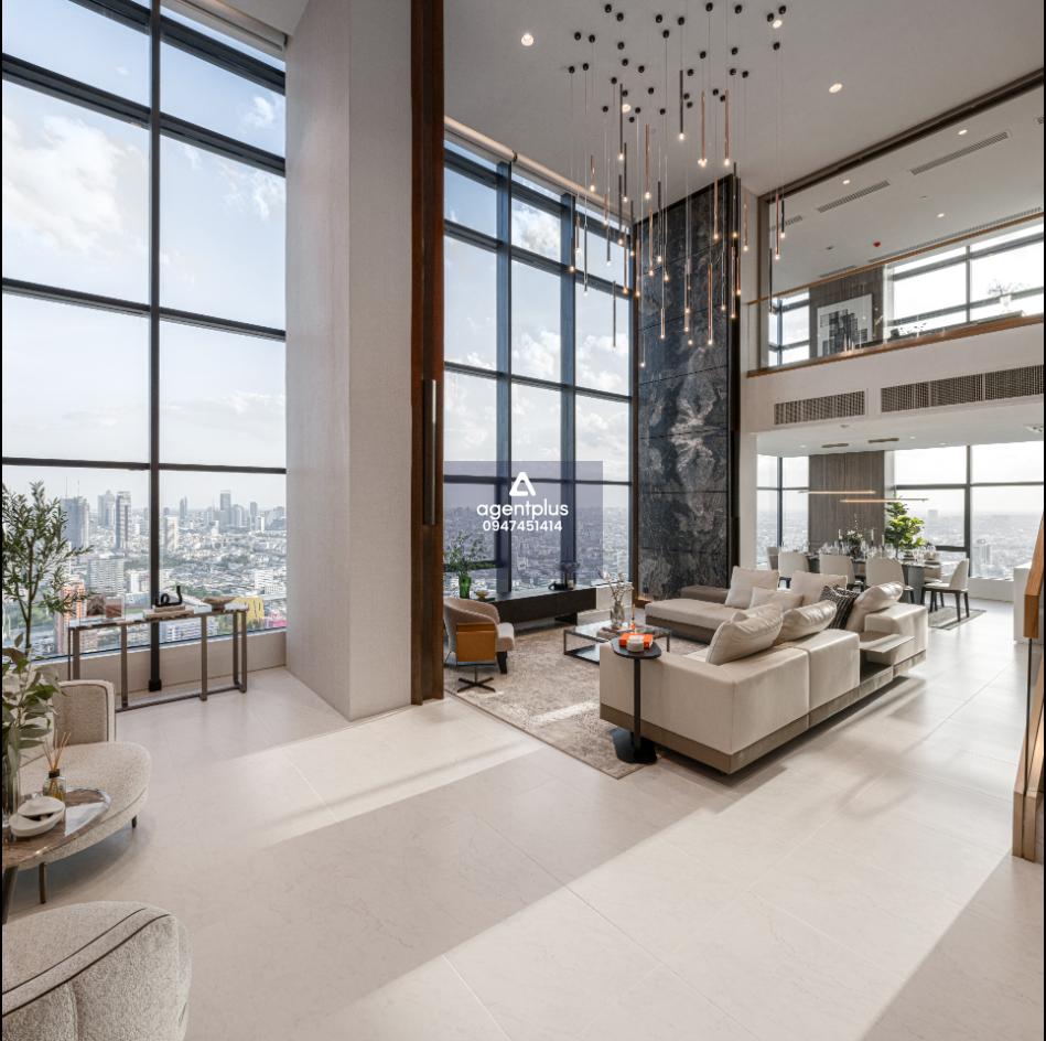 ขายคฤหาสน์ลอยฟ้า Triplex Penthouse หรูที่สุดในย่านราชเทวี-สยาม ห้อง Show Residences แต่งครบระดับ Ultra Luxury