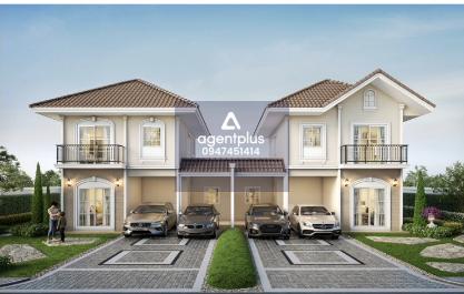 บ้านแฝดหลังใหญ่สไตล์ฝรั่งเศส