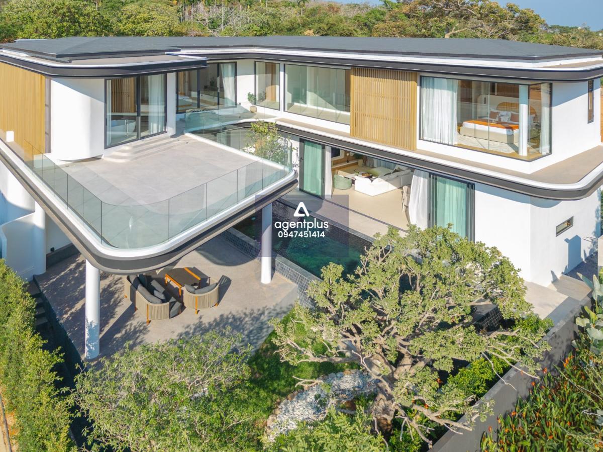 ขายพูลวิลล่าระดับพรีเมียม ย่านเชิงทะเล-ม่านิก ภูเก็ต สระส่วนตัว ใกล้ Porto de Phuket & Blue Tree