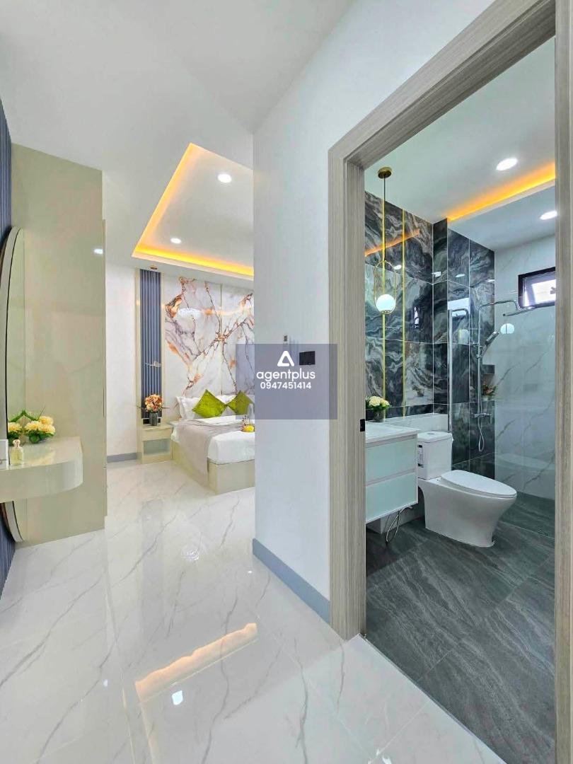 ขายบ้านเดี่ยวสร้างใหม่ 4 ห้องนอน ซอยซากนอก  พัทยา พร้อมสระว่ายน้ำส่วนตัว 