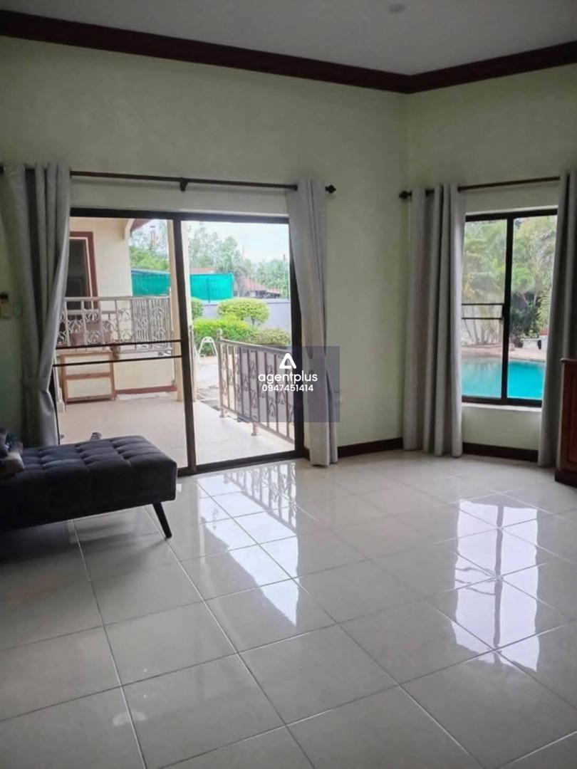 ขายพูลวิลล่าพื้นที่ใหญ่ ใกล้วัดหนองเกตน้อย พัทยา