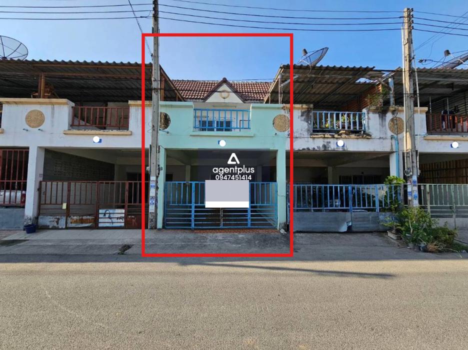 ทาวน์เฮ้าส์ 2 ชั้น โครงการธรรมรัช 3 ชลบุรี เดินทางเข้า-ออกสะดวก