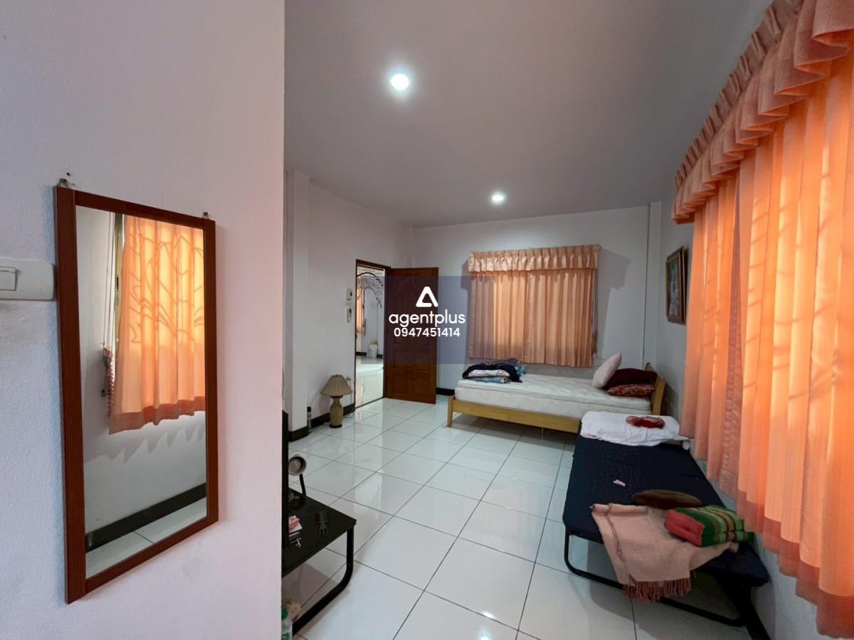 ขายบ้านเดี่ยวหลังมุม แปลงใหญ่ ทำเลดี เมืองพัทยา หมู่บ้านเอกมงคล 1 | พื้นที่เยอะ เป็นส่วนตัว