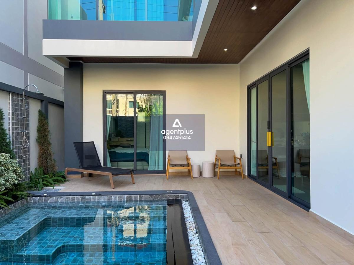  ขายบ้านเดี่ยวหรู 4 ห้องนอน เขาพระตำหนัก พัทยา พร้อมสระว่ายน้ำส่วนตัว