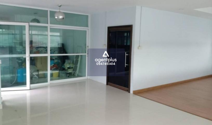 *ขายอาคารตึก 2 ชั้นพร้อมโกดังใกล้ MRT สิรินธรและบางยี่ขัน