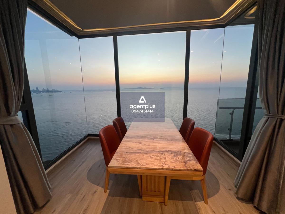  ให้เช่าคอนโด อารมณ์ วงศ์อมาตย์ หรูติดทะเล มีลิฟท์ส่วนตัว พร้อมเข้าอยู่