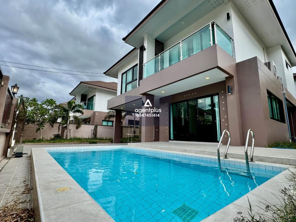 ให้เช่าพูลวิลล่า 4 ห้องนอน ห้วยใหญ่ พัทยา  ครัวขนาดใหญ่ เลี้ยงสัตว์ได้ พร้อมสระส่วนตัว