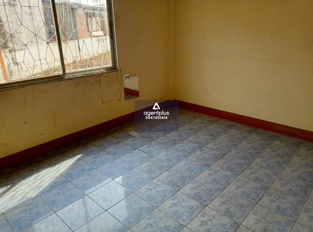 บ้านแฝดชั้นเดียว โชคนิมิตร 9 เมืองระยอง โครงการห่างจากถนนสุขุมวิท (ทล.3) ประมาณ 700 เมตร