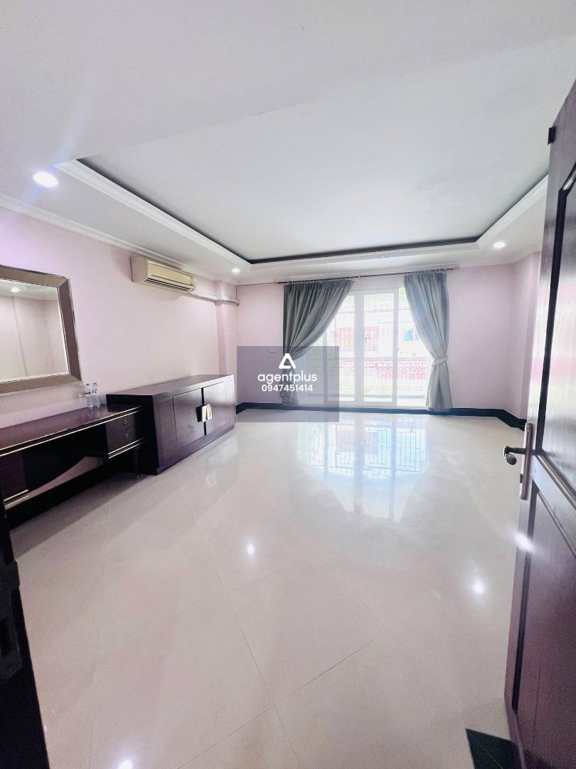 ขายทาวน์เฮ้าส์ 2 ชั้น 2 ห้องนอน โซนพัทยาใต้ ซอยกอไผ่ 8 พร้อมเข้าอยู่