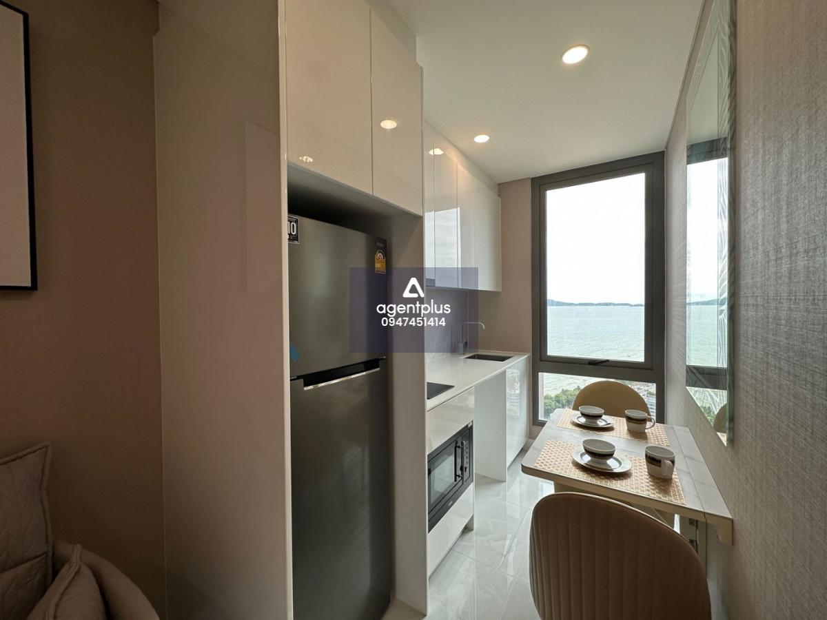 ขายคอนโดราคาพิเศษ คอนโดใกล้ทะเล ห้องพร้อมเข้าอยู่ Copacabana Beach Jomtien พัทยา