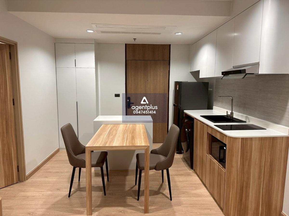 ปล่อยเช่า คอนโดติดบีทีเอสทองหล่อ ใจกลางเมือง โนเบิล รีมิกซ์ สุขุมวิท 36 กรุงเทพฯ 