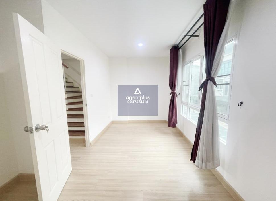 *ขายทาวน์โฮม 3 ชั้น วิชั่น สมาร์ท ไลฟ์ (สถานีรถไฟฟ้าบางพลู-รัตนาธิเบศร์) ขายพร้อมผู้เช่า 12,000 ต่อเดือน
