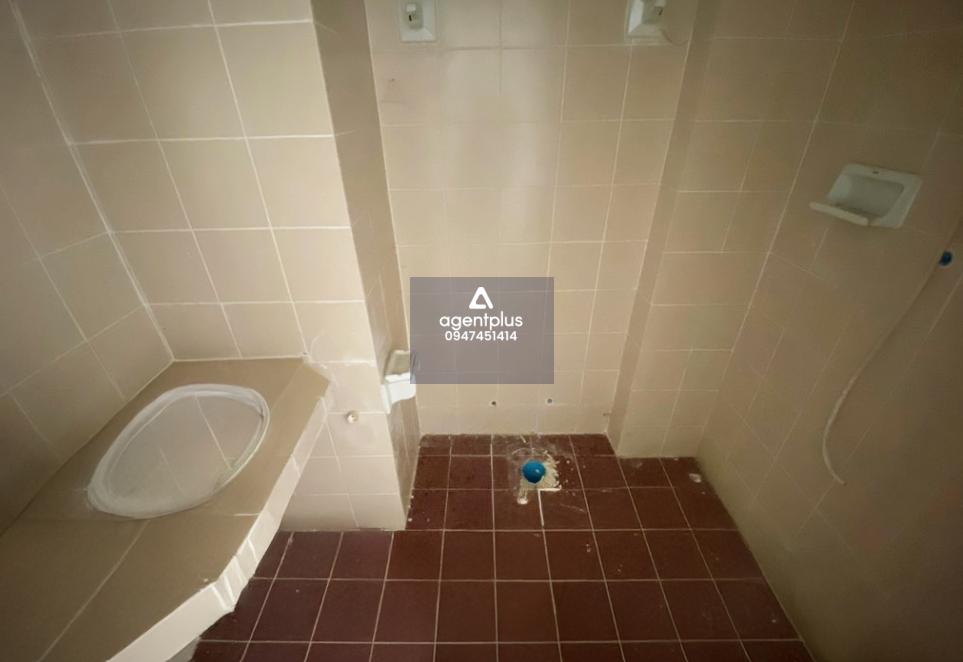 คอนโดมิเนียม โครงการสายลมทาวเวอร์ ระยอง ทำเลดีโครงการใกล้ถนนหาดแม่รำพึง ห่างจากปากซอยก้นอ่าว 1 เพียง 500 เมตร