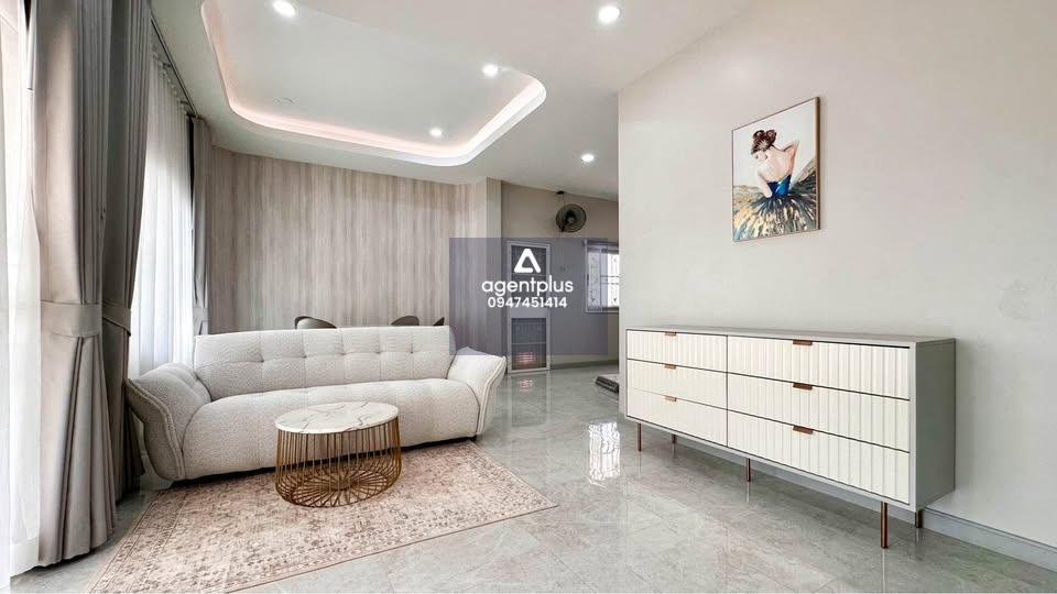 ให้เช่าบ้าน 3 ห้องนอน หลังมุม พัทยาตะวันออก  ใกล้โรงเรียนนานาชาติ 