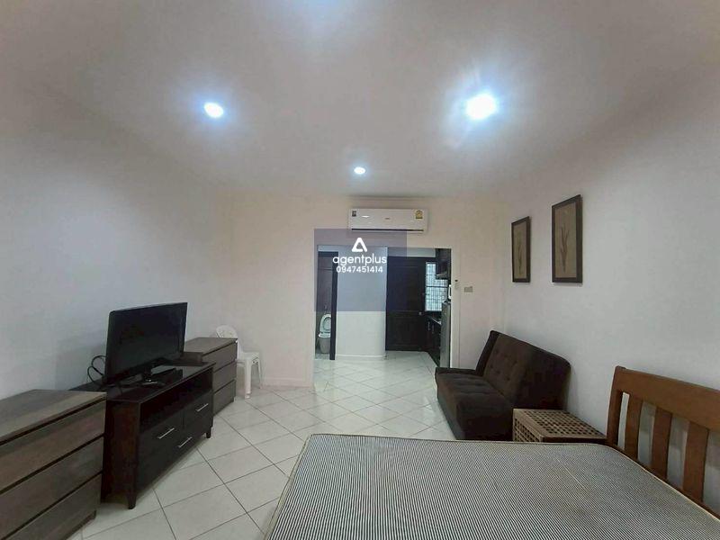 ขายคอนโดทำเลนาจอมเทียน บ้านสวนลัลนา พัทยา ชื่อต่างชาติ