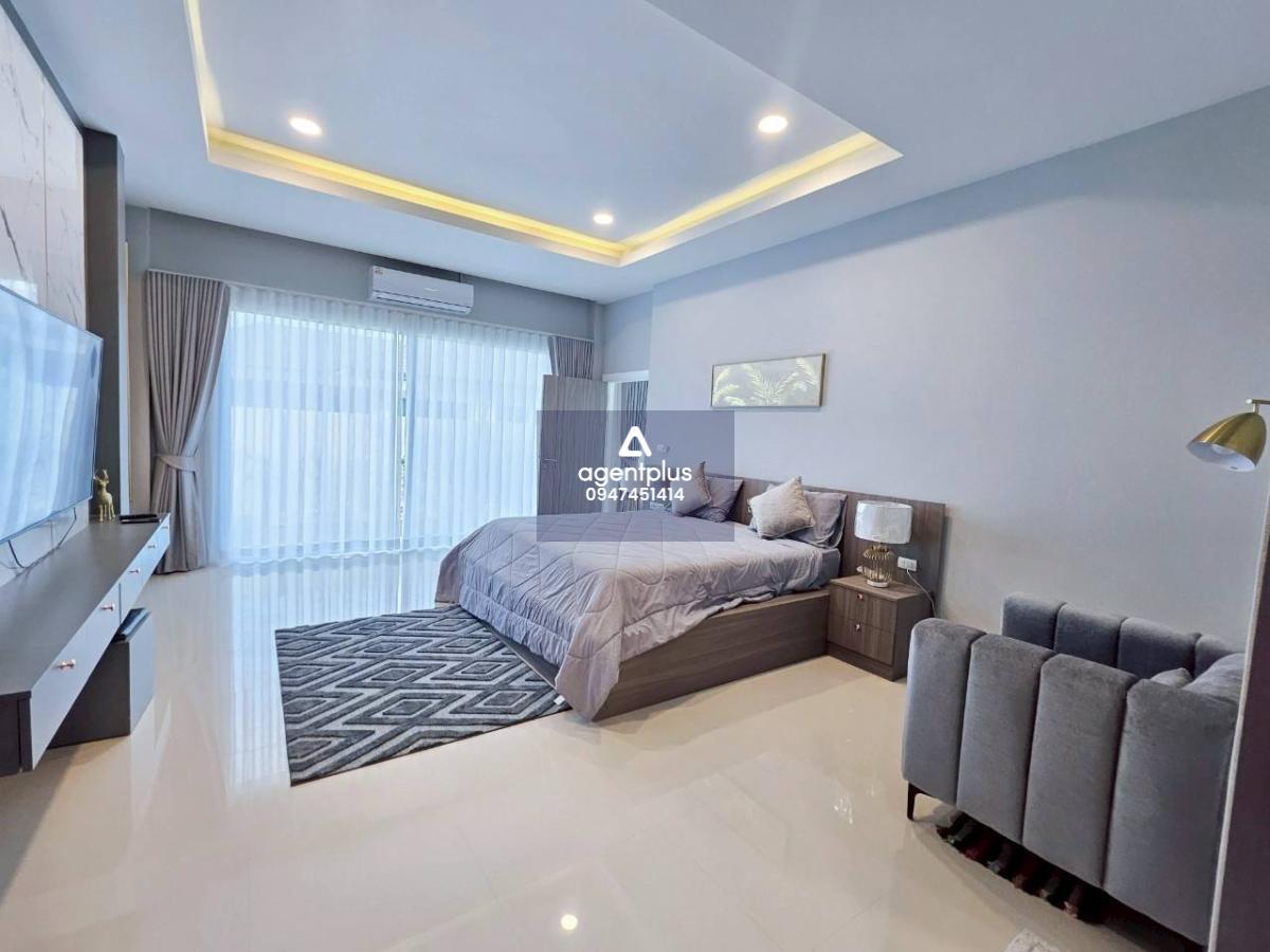 ให้เช่าบ้านใหม่ มีสระน้ำ ใกล้หาด รับสัตว์เลี้ยง