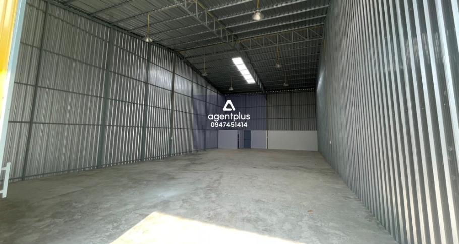 *โกดังให้เช่า คลังสินค้าให้เช่า ย่านลำลูกกา ลาดสวาย