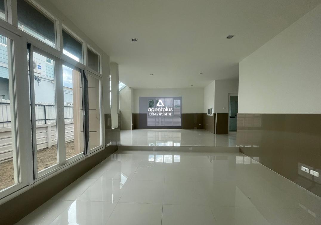 ขายบ้านเดี่ยว 2 ชั้น โครงการสิริวลัย ธัญบุรี ทำเลดี ใกล้ถนนรังสิต-นครนายก ทางเข้า-ออกสะดวก เชื่อมต่อถนนหลายเส้นทาง