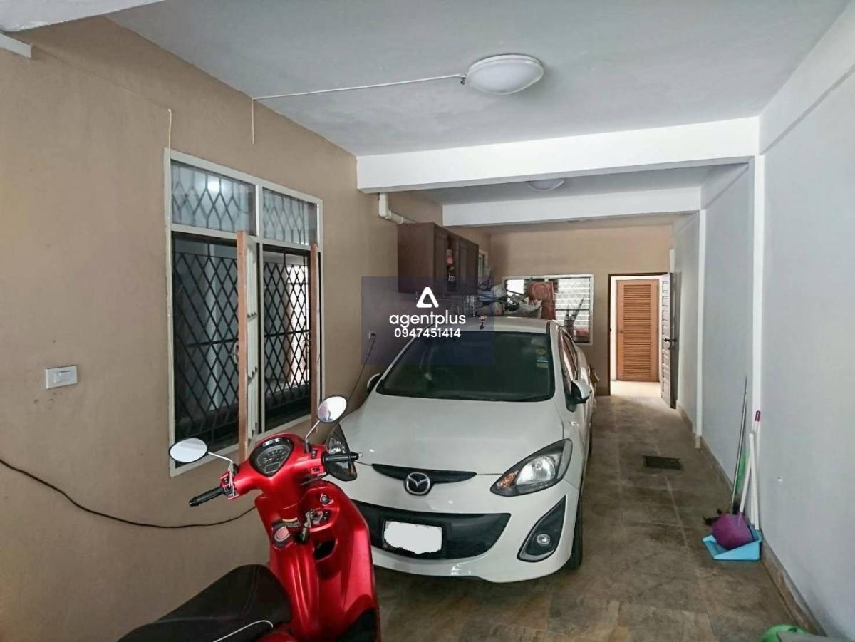 ขายทาวน์เฮ้าส์หลังมุม ทำเลห้วยขวาง – ประชาราษฎร์บำเพ็ญ  ใกล้โรงเรียนจันทร์หุ่นบำเพ็ญ | เหมาะทำโฮมออฟฟิศ / ร้านค้า