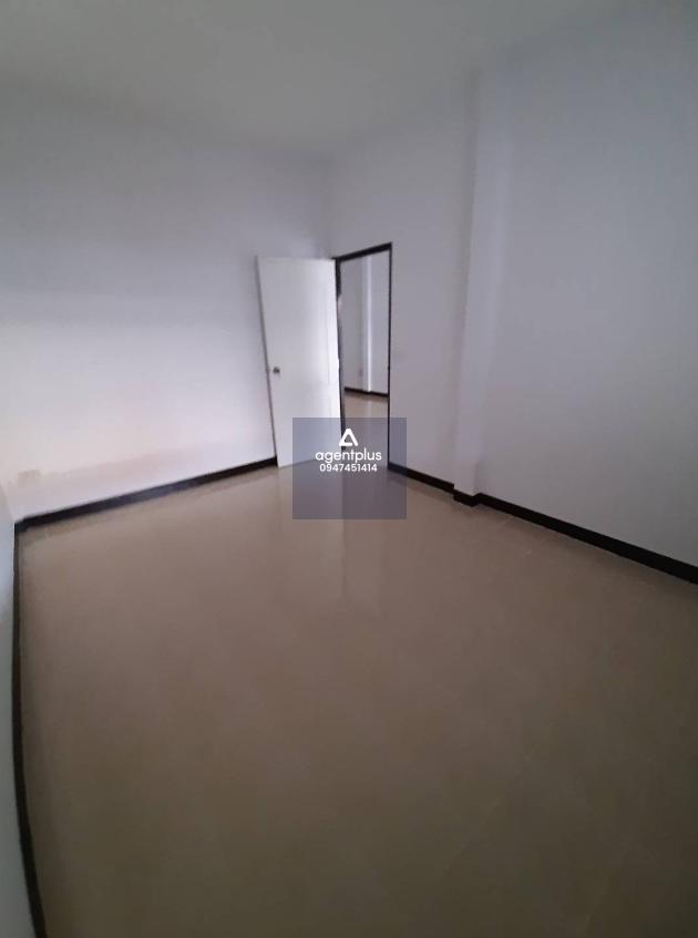 ทาวน์เฮ้าส์ชั้นเดียว ทำเลที่ตั้งอยู่ในแหล่งชุมชน สาธารณูปโภคพร้อม การคมนาคมสะดวก โครงการบ้านฟ้าใส ระยอง