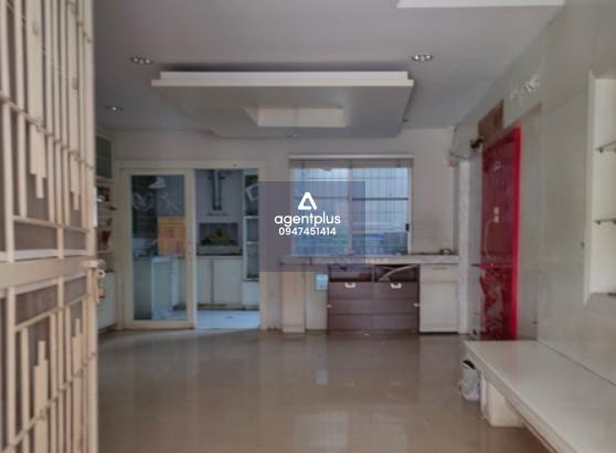 ขาย ทาวน์เฮ้าส์ โครงการ บ้านกลางเมือง มอนติ-คาร์โล รัชวิภา