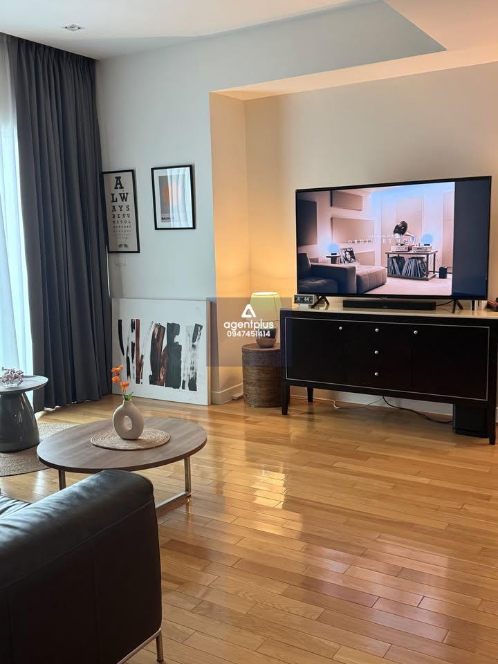 ขาย/เช่า คอนโดหรูใจกลางสุขุมวิท พร้อมเข้าอยู่ 