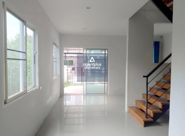 ขาย ทาวน์เฮ้าส์ โครงการ ฉัตรหลวง 15