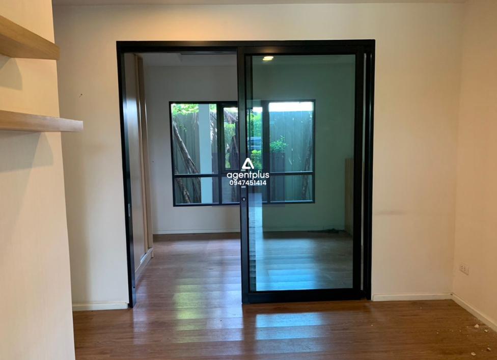 โชว์รูมและบ้านว่างเปล่าให้เช่า Sukhumvit Soi 76