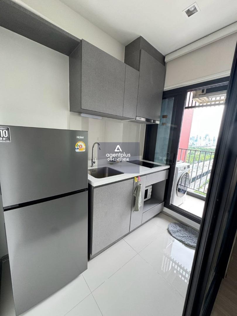 ให้เช่าคอนโด 1 ห้องนอน ห้องมุม ใกล้ MRT พระราม 9 วิวเมือง พร้อมอยู่