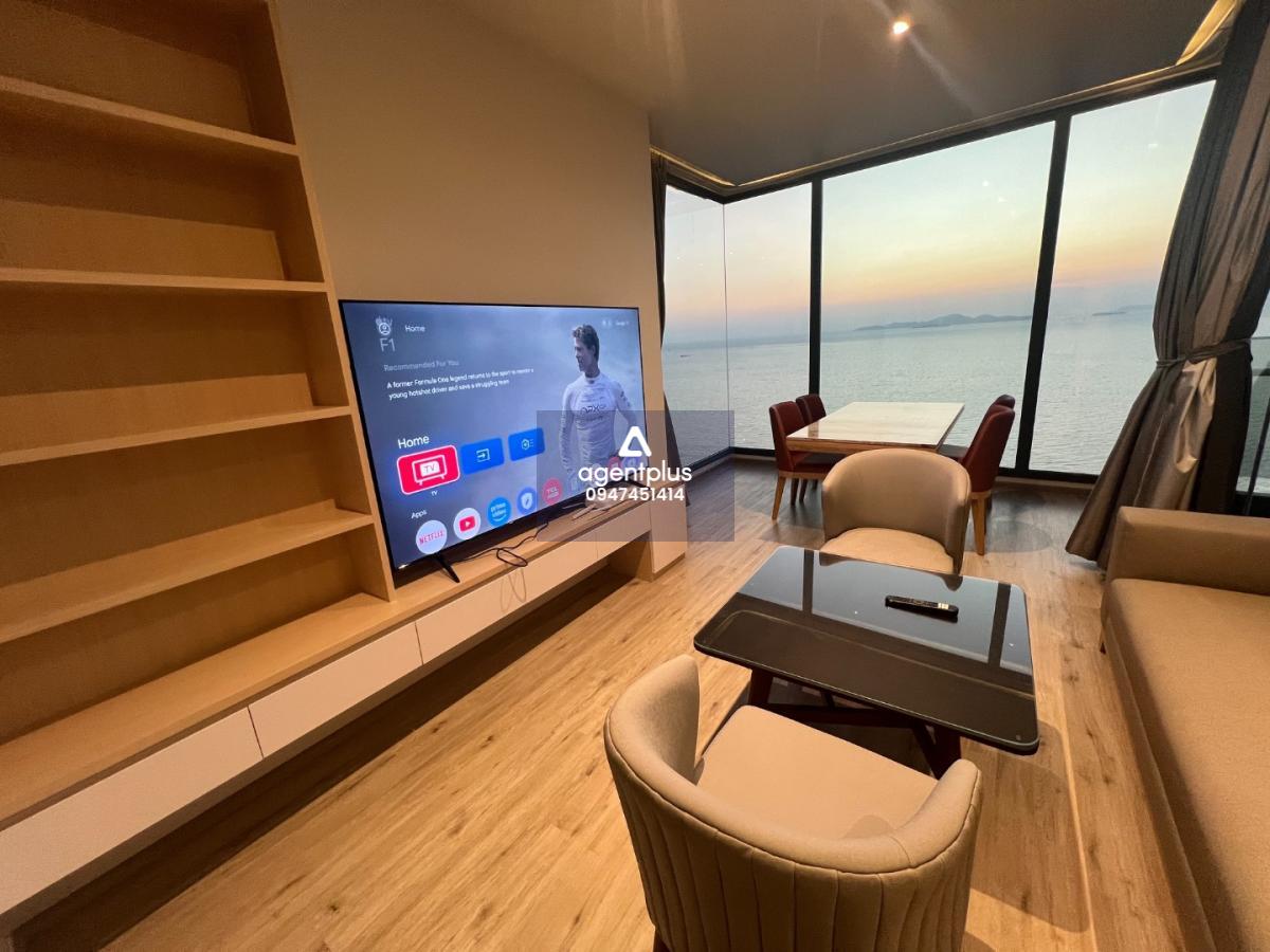  ให้เช่าคอนโด อารมณ์ วงศ์อมาตย์ หรูติดทะเล มีลิฟท์ส่วนตัว พร้อมเข้าอยู่