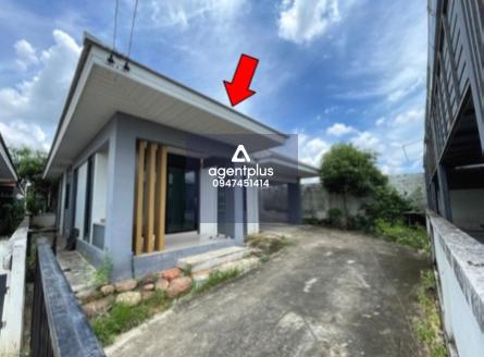 บ้านพื้นที่ใหญ่ หมู่บ้านอยู่สบาย ยู 12 ราคาคุ้มมาก