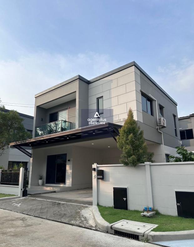 บ้านเดี่ยวหรู พร้อมอยู่ Centro Bangna ใกล้เมกา บางนา บรรยากาศส่วนตัว