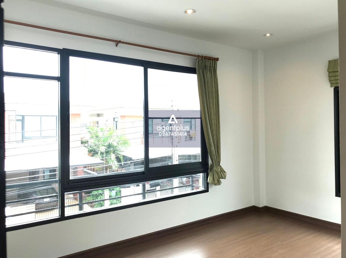 ขายบ้านเดี่ยวโครงการปริญสิริ(กาญจนาภิเษก-เอกชัย) ทำเลดี ติดถนนกาญจนาภิเษก