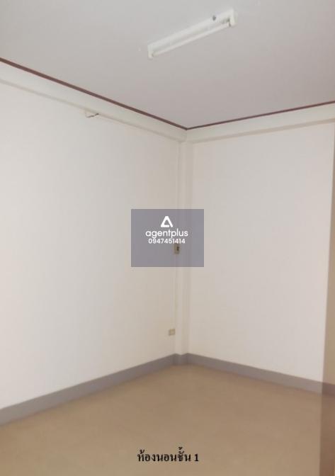 ทาวน์เฮ้าส์ 2 ชั้น จำนวน 1 คูหา ทำเลดี โครงการพัฒนฉัตรวิลล์ เมืองระยอง