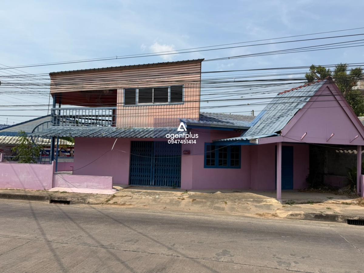 ขายบ้านเดี่ยว 2 ชั้น ห้วยใหญ่ - ตรงข้ามซอยกำนัน ติดถนนใหญ่ค้าขายได้ ราคาเบา ๆ น่าอยู่ บ้านขนาดกะทัดรัด เหมาะสำหรับครอบครัวเริ่มต้น