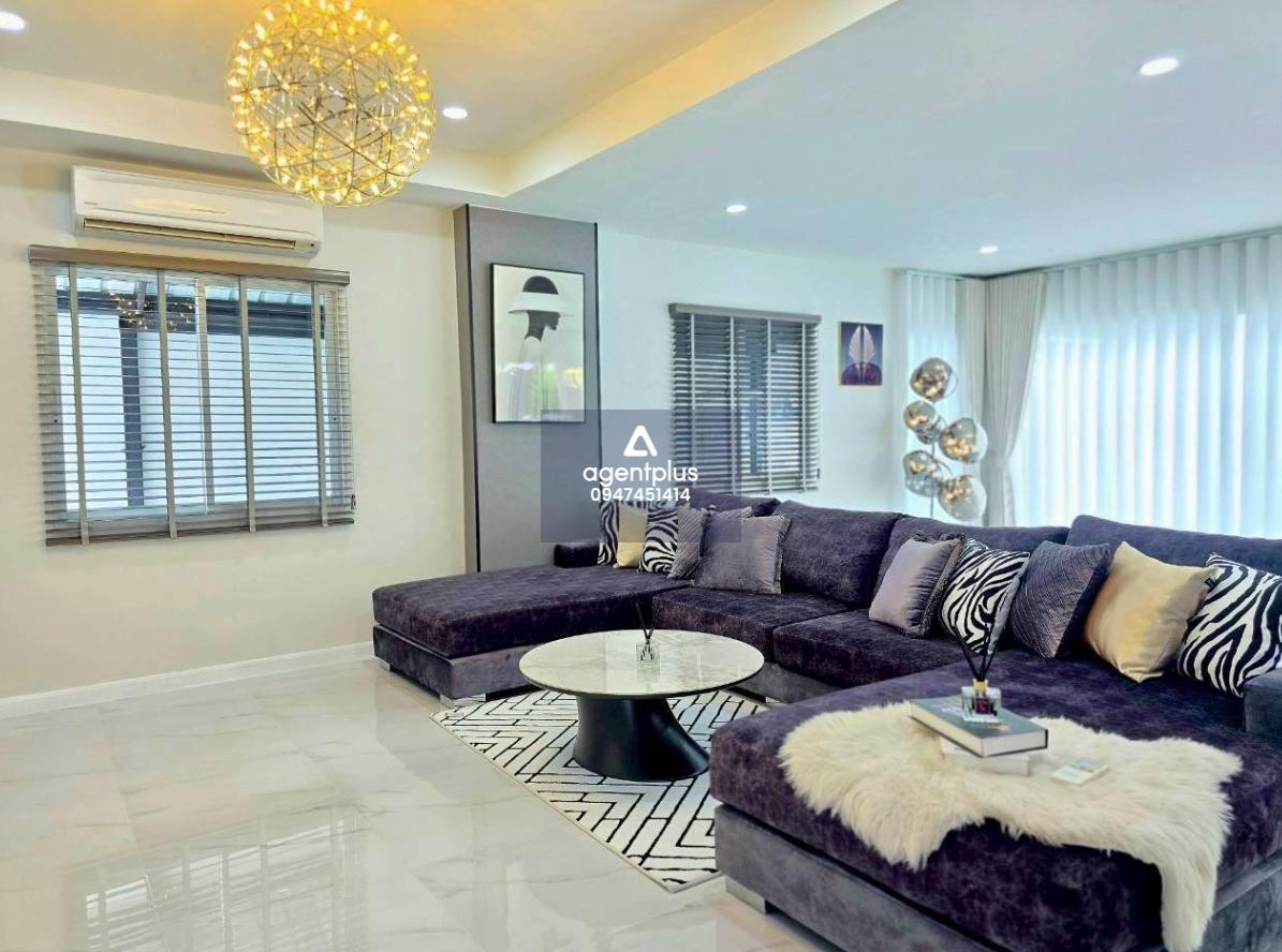 บ้านเดี่ยวหลังใหญ่ 2 ชั้น หมู่บ้านกรีนฟิล วิลล่า 2 (เขาน้อย) พื้นที่กว้าง ทำเลน่าอยู่ ฟังก์ชันครบ รองรับครอบครัวขนาดใหญ่ รปภ. 24 ชั่วโมง หิ้วกระเป๋าเข้าอยู่ได้เลย