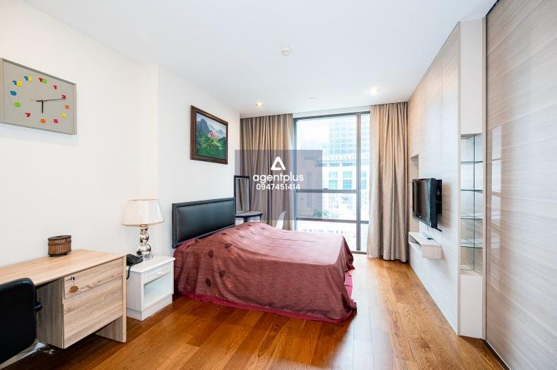 ขายคอนโดหรู เดอะ แบงค็อค สาทร  พร้อมอยู่ ทำเลดีใจกลางเมือง