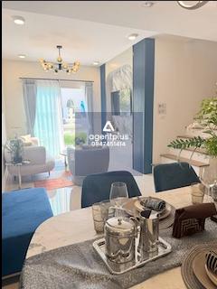 บ้านเดี่ยวหลังใหญ่สไตล์ฝรั่งเศส