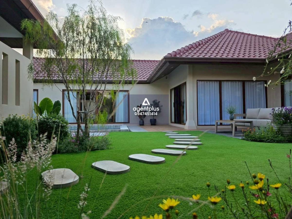 ให้เช่าบ้านพร้อมสระว่ายน้ำ 4ห้องนอน เฟอร์ครบ ใกล้โรงเรียนนานาชาติ ห้วยใหญ่ พัทยา ฟรีWIFI