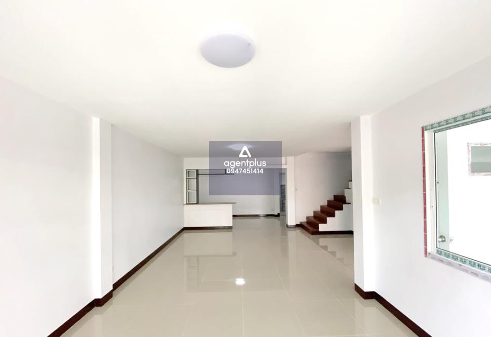 โครงการบ้านเพแลนด์แอนด์เฮาส์ ทาวน์เฮ้าส์ 2 ชั้น ทำเลดีใกล้ถนนสุขุมวิท การคมนาคมสะดวก สาธารณูปโภคพร้อม