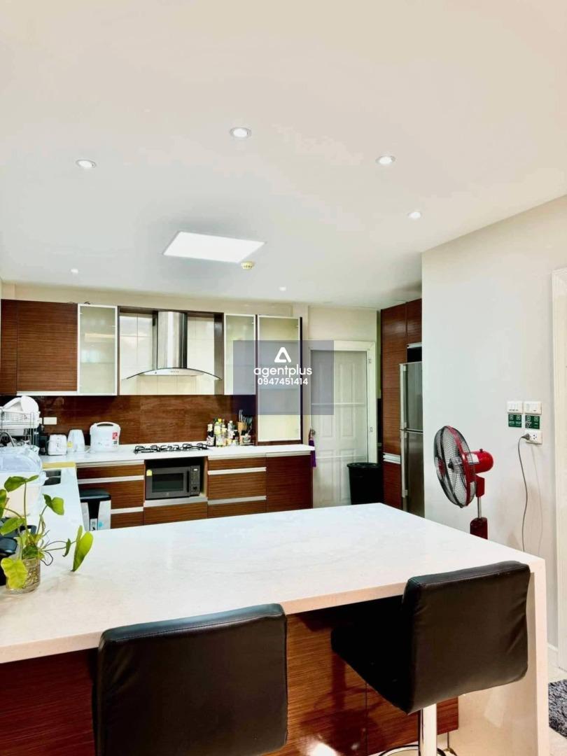 ขาย/เช่า พูลวิลล่าเซ็นทรัล ปาร์ค ฮิลล์ ไซด์ รีโนเวทใหม่หลังใหญ่ ไซส์ครอบครัว 