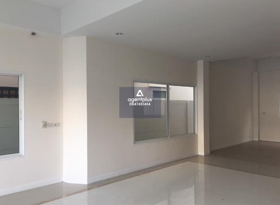 ขายด่วนทาว์นโฮม ออฟฟิต 3 ชั้น 50 ตรว.(บ้านเดี่ยว) ลาดพร้าว 110