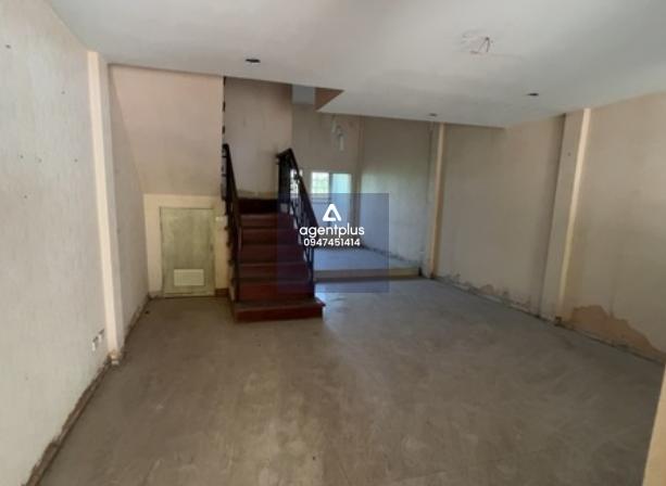 ขาย ทาวน์เฮ้าส์ โครงการ โรยัลสายไหมวิลเลจ