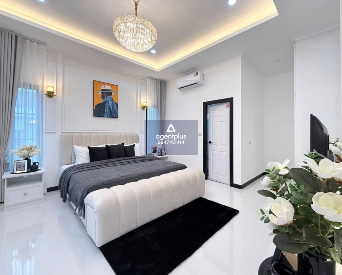 ขายบ้านเดี่ยวสร้างใหม่พร้อมสระว่ายน้ำ เฟอร์นิเจอร์บิ้วอินทั้งหลัง พัทยา