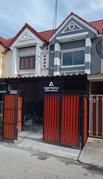 ขายทาวน์เฮ้าส์ รีโนเวทพร้อมอยู่ ม.เต็มรัก ซอยวัดลาดปลาดุก ตำบลบางคูรัด อำเภอบางบัวทองจังหวัดนนทบุรี