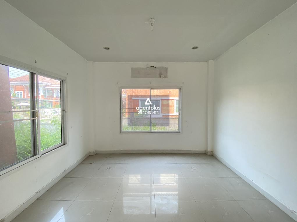 บ้านเดี่ยว 2 ชั้น ทำเลดี การคมนาคมสะดวก สาธารณูปโภคครบครัน ศรีสุข 1 บ้านฉาง ห่างจากถนนสุขุมวิท (ทล.3) ประมาณ 3.1 กม.