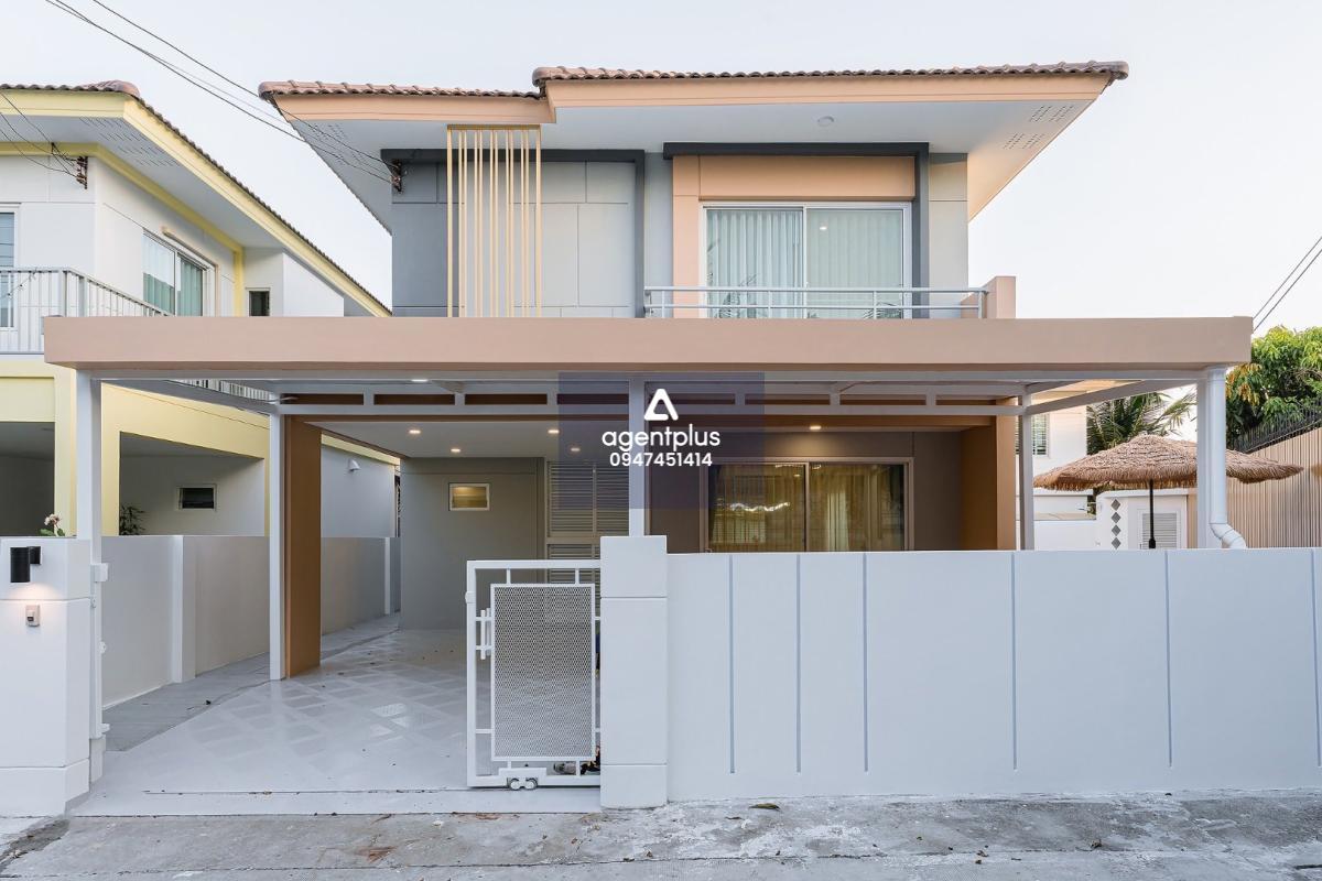 ขายบ้าน 2 ชั้น Minimal Cozy Style พร้อมสระว่ายน้ำ – จอมเทียน